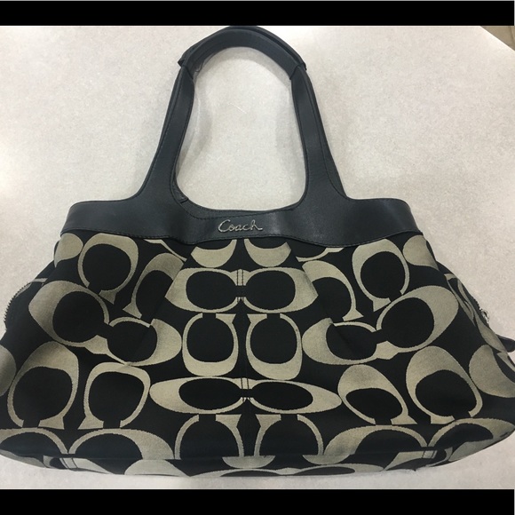 Authentic Coach handbag - Picture 6 of 6